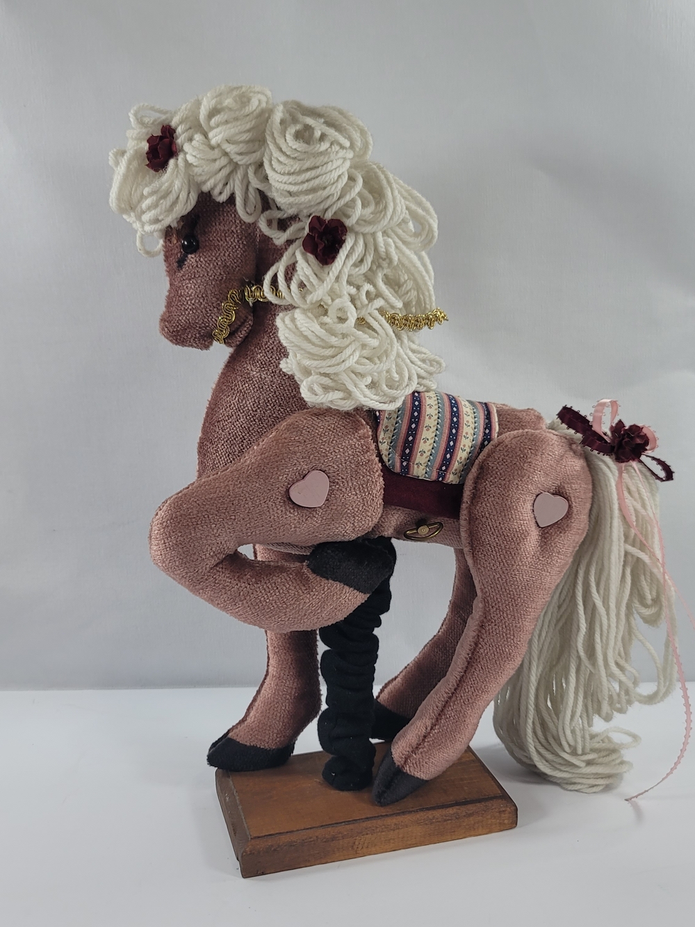 Vintage Handmade Rose Pink Fabric Yarn And Wood Carousel Horse Wind Up Musical